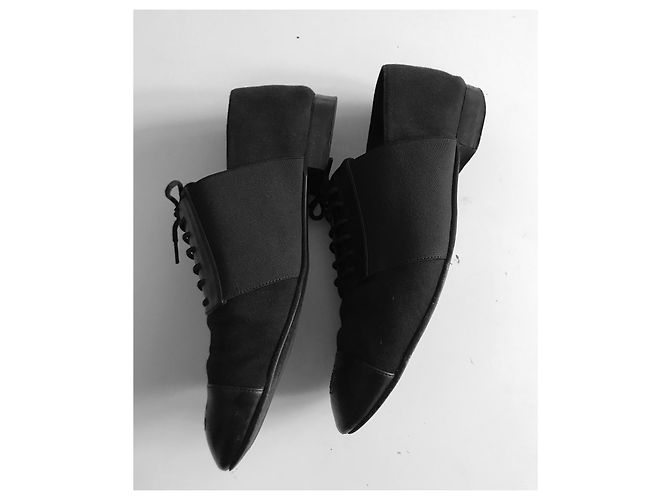 Chanel Uniform-Oxford-Schnürschuhe Schwarz - Ansicht 9