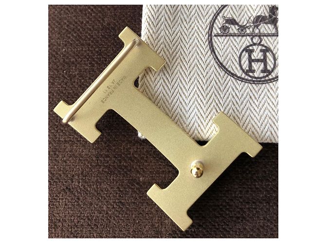 Constance Fibbia per cintura Hermès modello H oro D'oro - vista 4