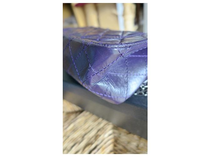 Borsa a mano Chanel 2.55 in pelle viola scuro - vista 4