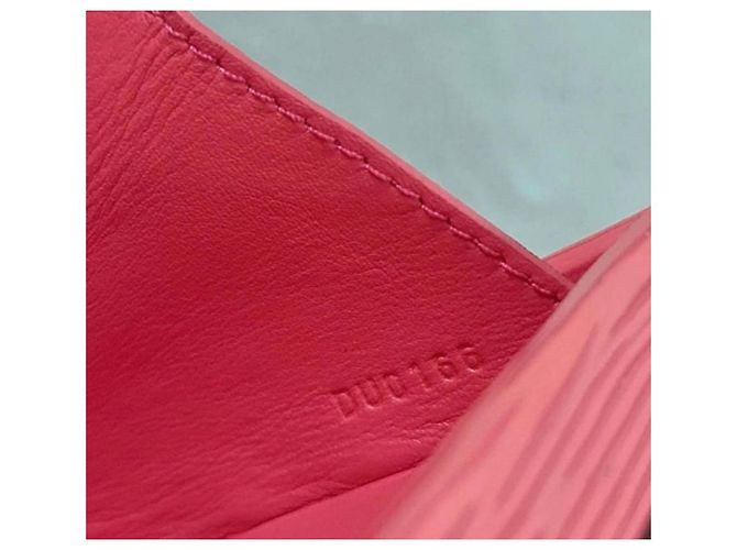 Louis Vuitton Petite Malle Epi Borsa a tracolla Clutch Multicolore - vista 8