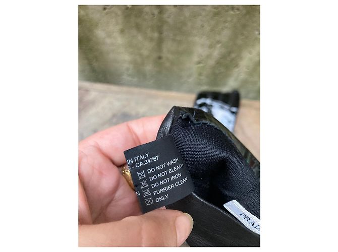 Erhabene Prada lange Handschuhe - Ansicht 7