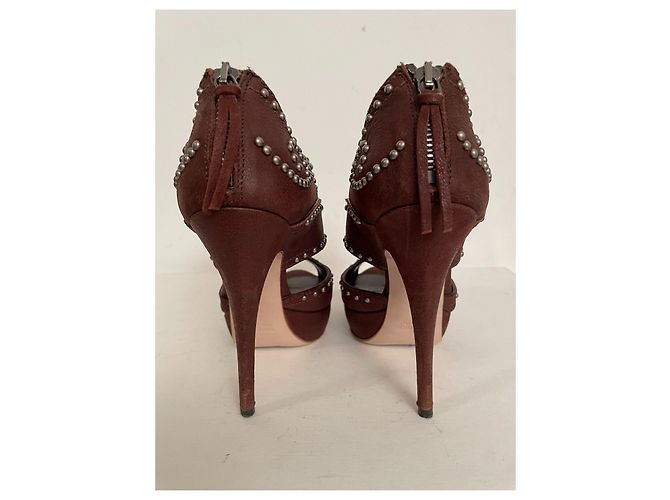 Décolleté Miu Miu Camoscio Marrone Chiodi Metallo - vista 3