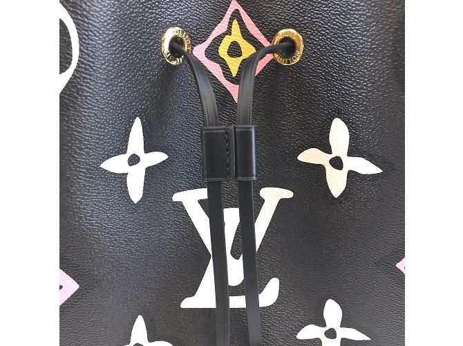 Néonoé Louis Vuitton Neonoe Limited Monogram Canvas Nero - vista 12