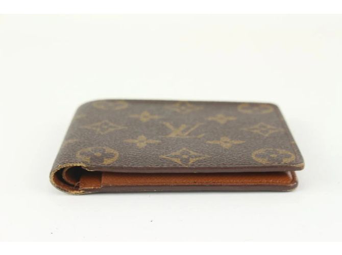 Louis Vuitton Monogram Men's Bifold Multiple Slender Marco Wallet - view 6