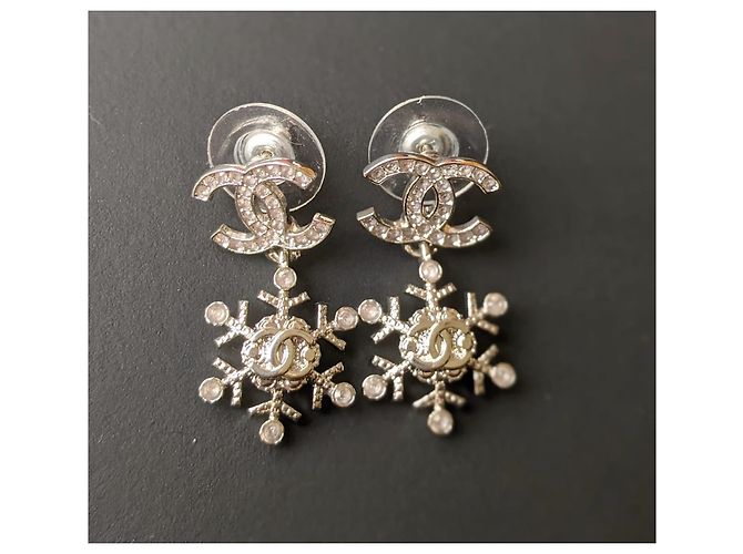 Chanel CC A19B Orecchini SHW Fiocco di Neve Argento - vista 2