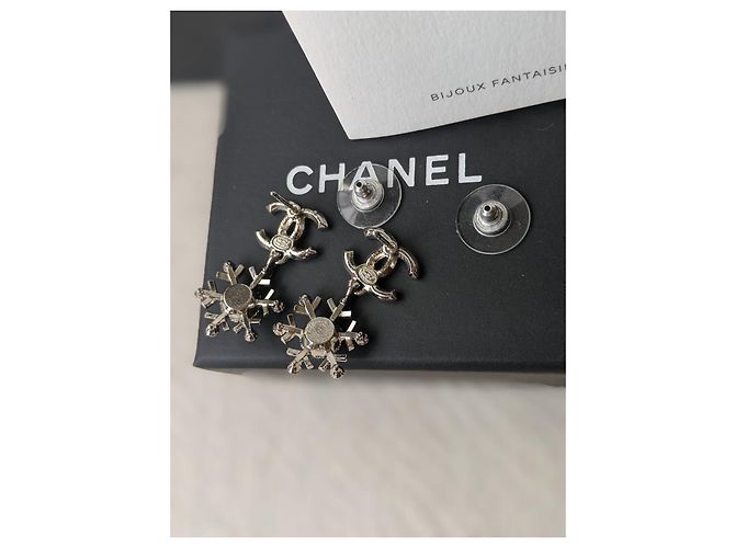 Chanel CC A19B Orecchini SHW Fiocco di Neve Argento - vista 6