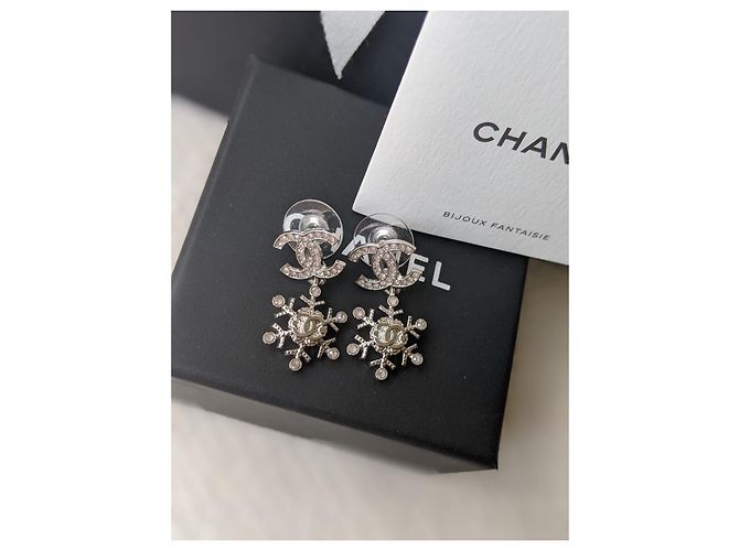 Chanel CC A19B Orecchini SHW Fiocco di Neve Argento - vista 9