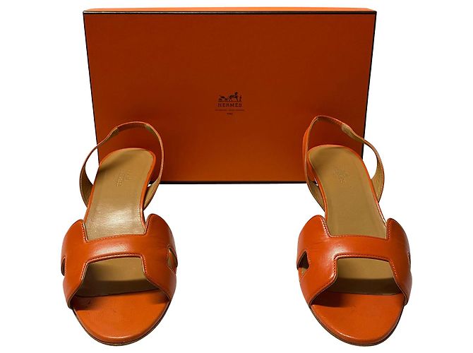 Birkin Hermès Hermes Ottomane Slingback Kitten Heels aus orangefarbenem Leder - Ansicht 8
