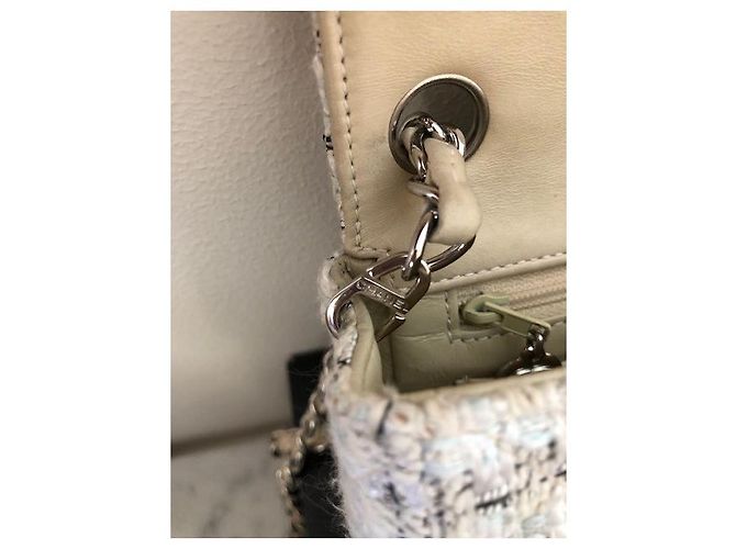Mini bag Chanel in tweed bianco con hw . argento - vista 14