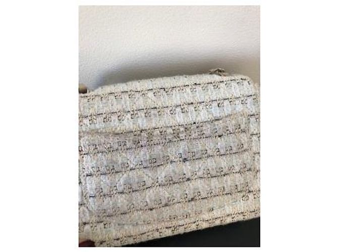 Mini bag Chanel in tweed bianco con hw . argento - vista 4
