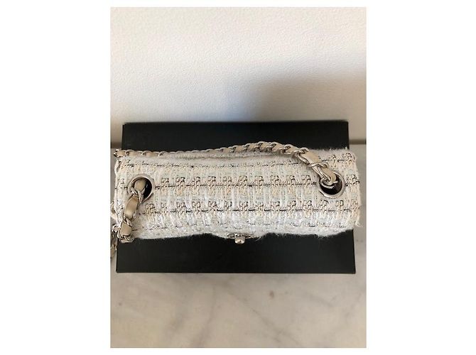 Mini bag Chanel in tweed bianco con hw . argento - vista 8