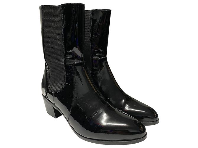 Bottines Chanel en Vernis Noir - vue 2