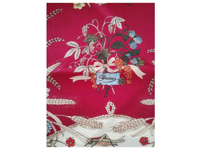 Stola Gucci in seta rosa - vista 3