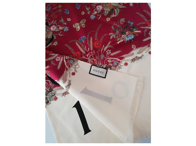 Stola Gucci in seta rosa - vista 5