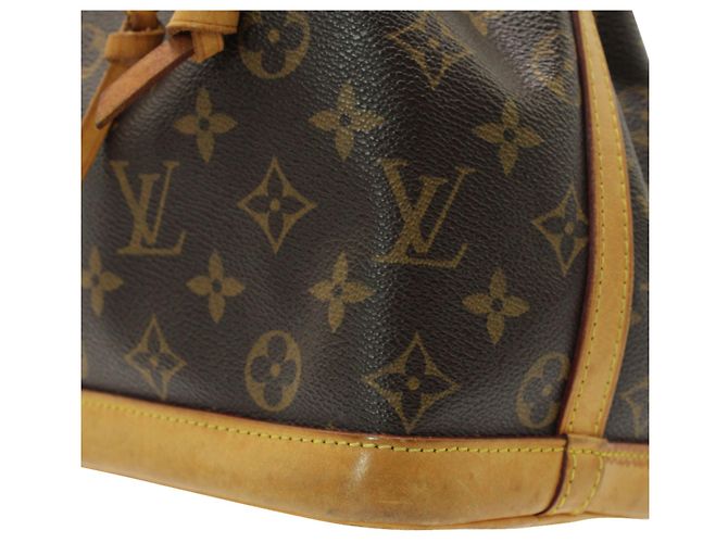 Louis Vuitton Borsa a tracolla Noe con monogramma vintage 1992 Anno Marrone - vista 12