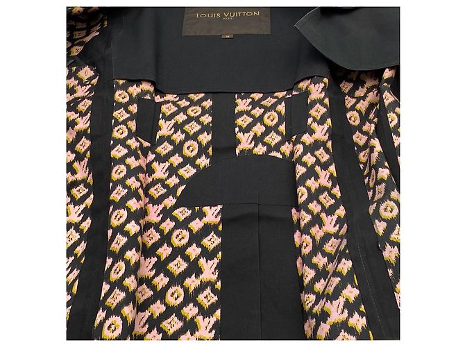 Mackintosh de Louis Vuitton x Stephen Sprouse en algodón engrasado negro - vista 5