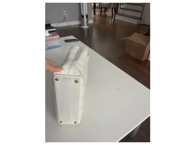 Coco Handle Chanel small Surpique Tote White - view 13
