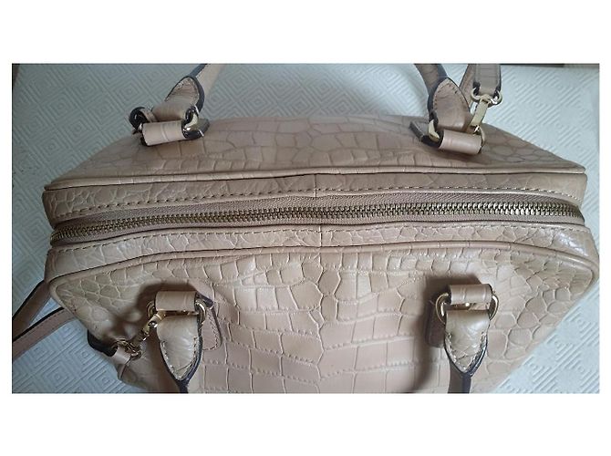 Borsa Michael Kors in pelle vernice beige effetto coccodrillo - vista 6