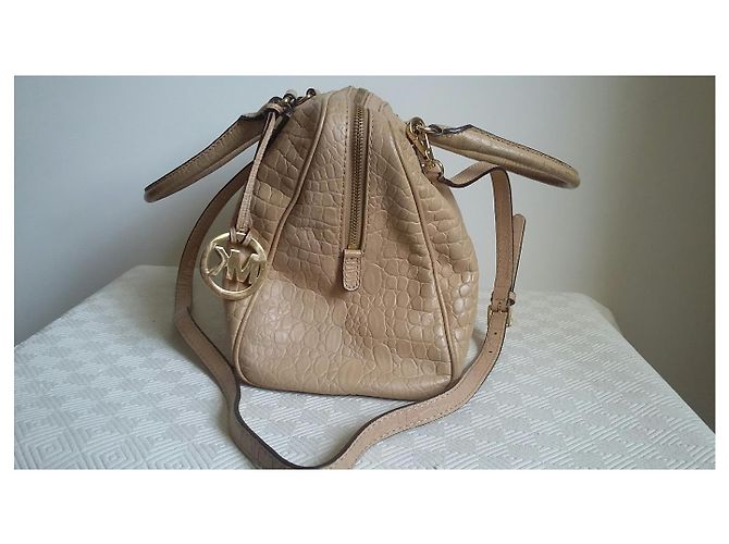 Borsa Michael Kors in pelle vernice beige effetto coccodrillo - vista 8