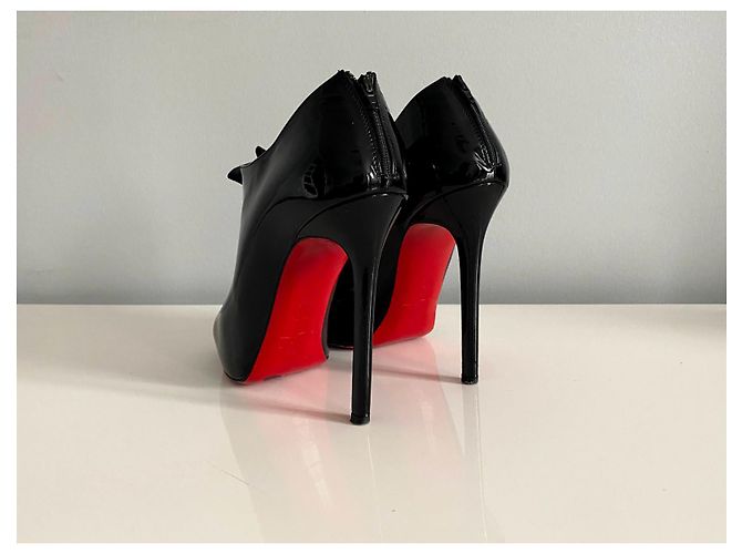 Tacchi Christian Louboutin. Nero - vista 6