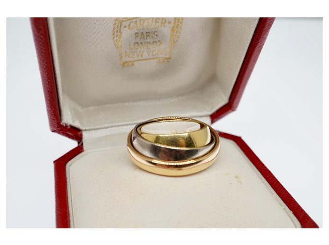 Love Anello rotante tricolore Cartier Trinity 18K rosa bianca e oro giallo Gold hardware - vista 9