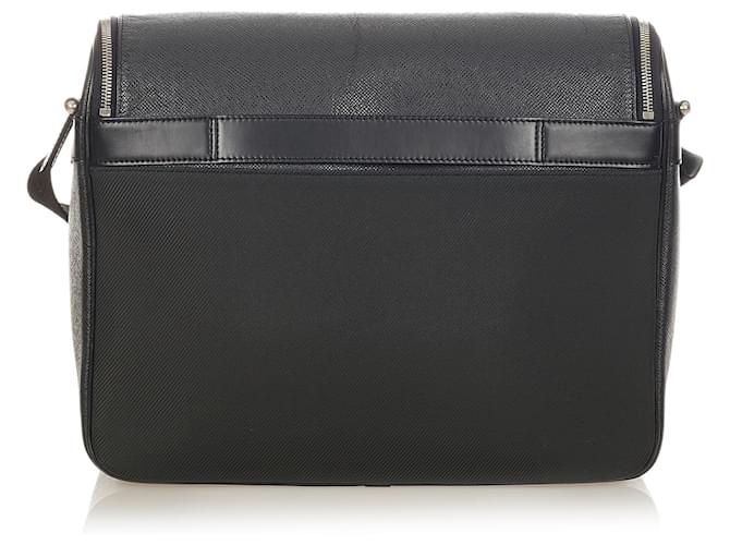 Louis Vuitton Taiga nera Taimyr Nero - vista 3