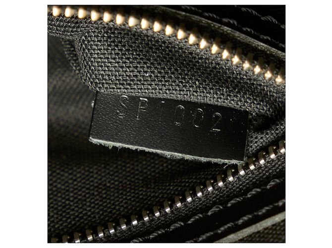 Louis Vuitton Taiga nera Taimyr Nero - vista 7