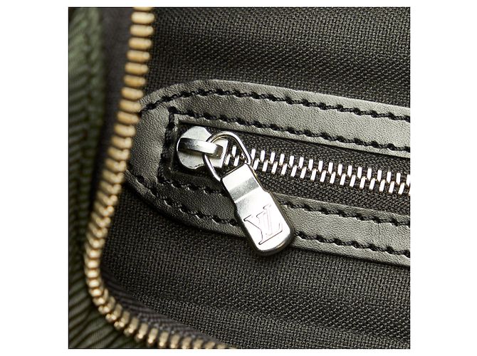 Louis Vuitton Taiga nera Taimyr Nero - vista 8