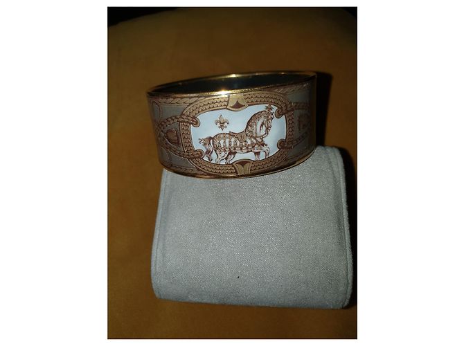 Pulsera Hermès Oro Gold hardware - vista 3