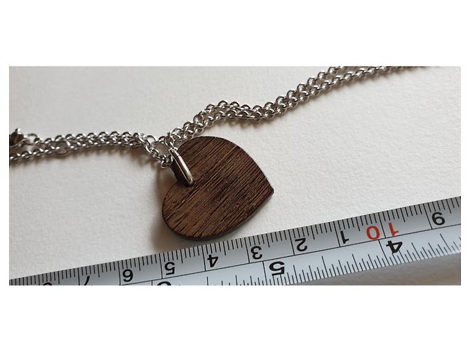 Yves Saint Laurent Herzanhänger aus Holz und Silber 925 - Ansicht 7