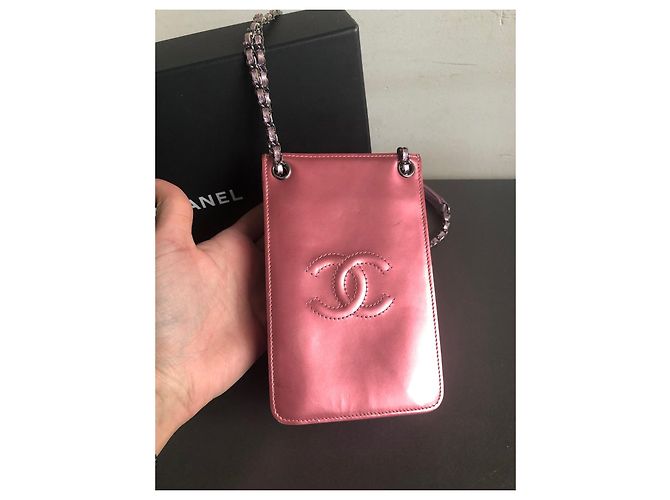 Boy Custodia telefono Chanel Petit rosa in vernice - vista 3