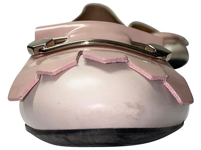 Tod's Mokassin-Flats aus cremefarbenem Leder Weiß Roh - Ansicht 7