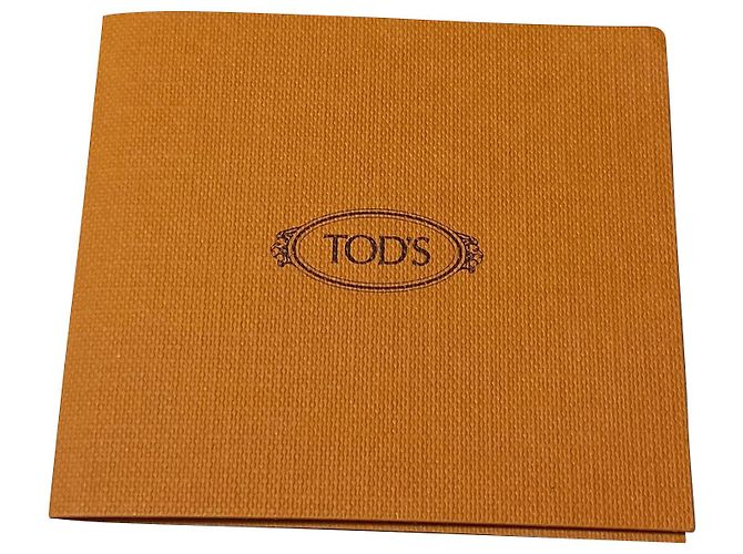 Tod's Mokassin-Flats aus cremefarbenem Leder Weiß Roh - Ansicht 8