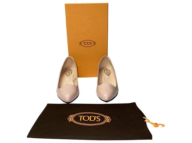 Zeppa a punta Tod's in pelle rosa - vista 8