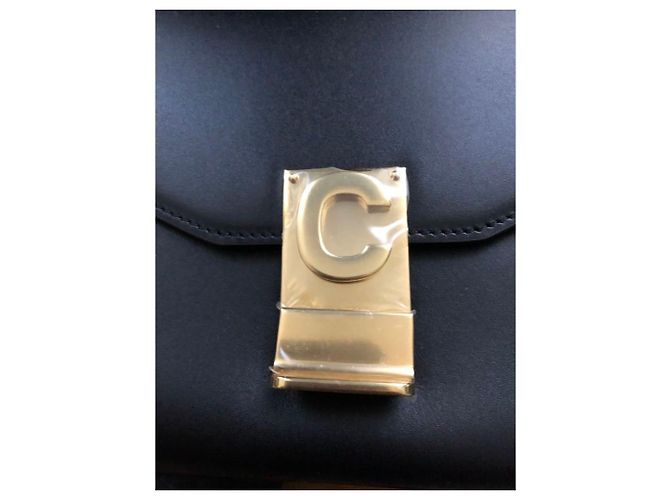 Borsa Céline Classic C Nera in Pelle di Vitello con Hardware Oro Nero Gold hardware - vista 2