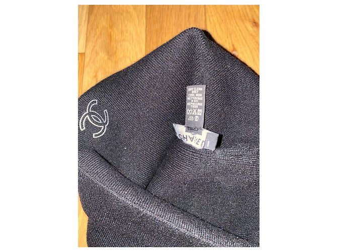 Cappello Chanel in cashmere nero - vista 2