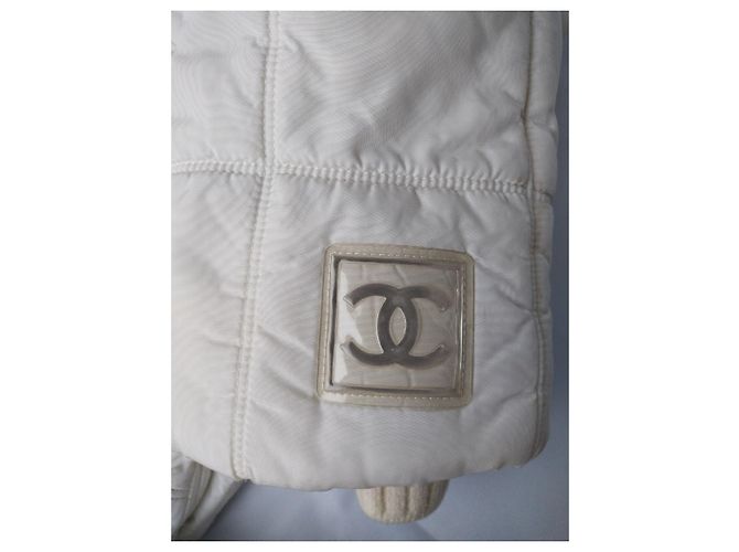Chanel 00A 2000 Fall runway Karl Lagerfeld SKI JACKET White - view 4