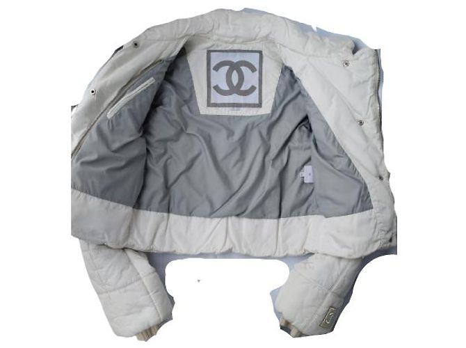 Chanel 00A 2000 Fall runway Karl Lagerfeld SKI JACKET White - view 7