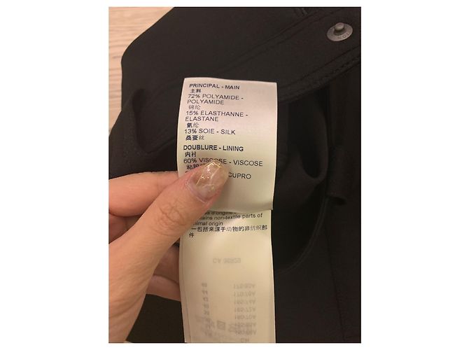 Louis Vuitton SPORTLICHER TECHNISCHER JERSEY-MINIROCK Schwarz - Ansicht 4