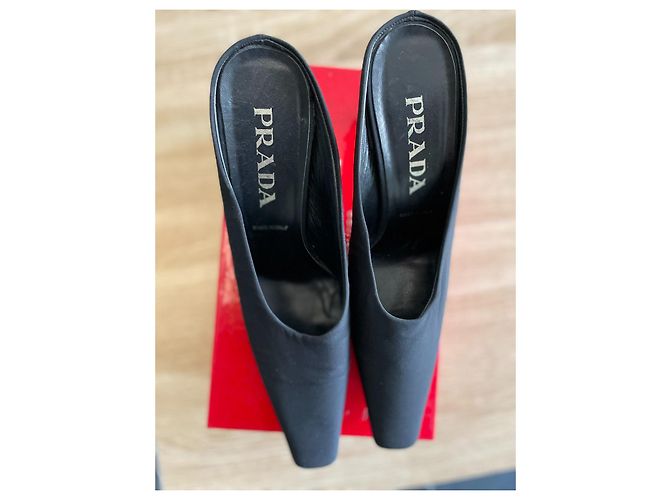 Prada Pantoletten mit Absatz Schwarz - Ansicht 7