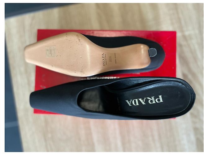Prada Pantoletten mit Absatz Schwarz - Ansicht 9