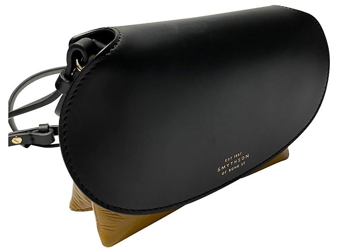 Bolso bandolera Smythson Mini Pillow en charol arrugado Negro - vista 2