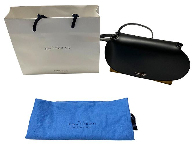 Bolso bandolera Smythson Mini Pillow en charol arrugado Negro - vista 8