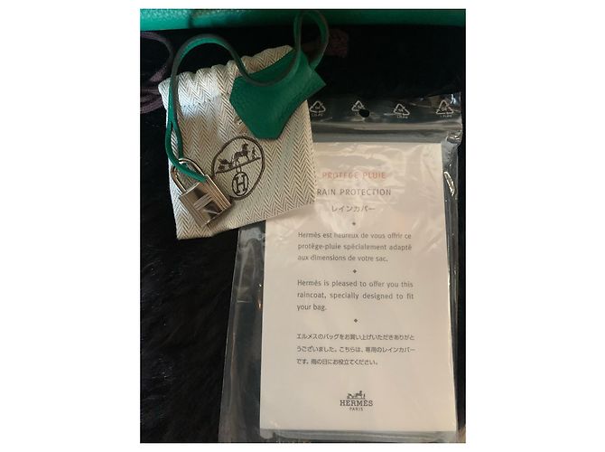 Hermès Birkin 35 in pelle Clemence verde - vista 2