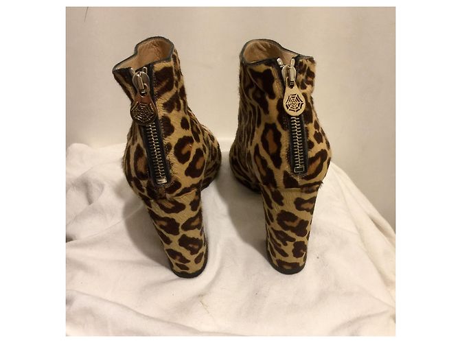 Charlotte Olympia Botines de piel de potro con estampado de leopardo Castaño Beige - vista 6
