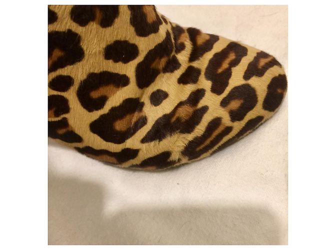 Charlotte Olympia Botines de piel de potro con estampado de leopardo Castaño Beige - vista 7