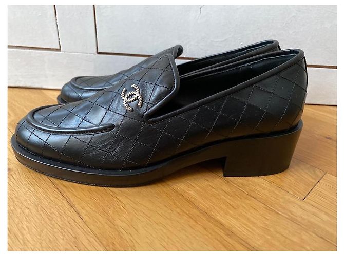 Cambon Chanel Mocassini Church's Nero - vista 4