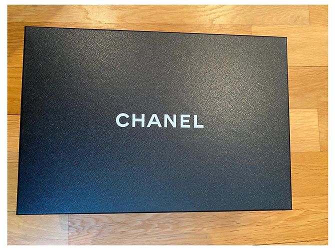 Cambon Chanel Mocassini Church's Nero - vista 7