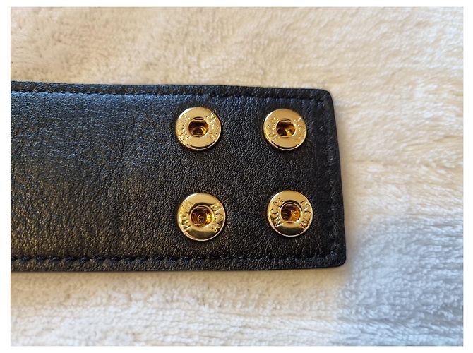 Pulseira de punho de couro com prisioneiro dourado Swarovski de cabelo de bezerro preto MCM - vista 6