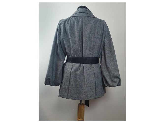 Jaeger Wollblazer Jacke Grau mit Schwarzem Kunstledergürtel - Ansicht 4